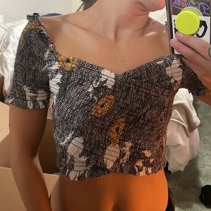 Astr the label crop top S